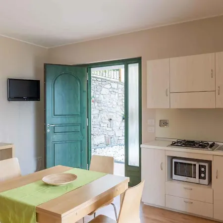 Priezzo-sompriezzo 1 Apartment *
